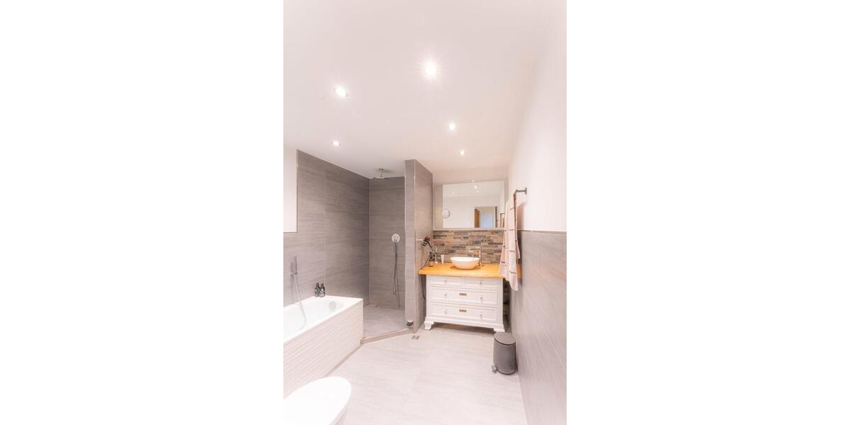 Terrassenwohnung Essen Stadtbezirk IX - 1 Zimmer, 100 m&sup2;, 430.000&euro; | Angebot:27427747