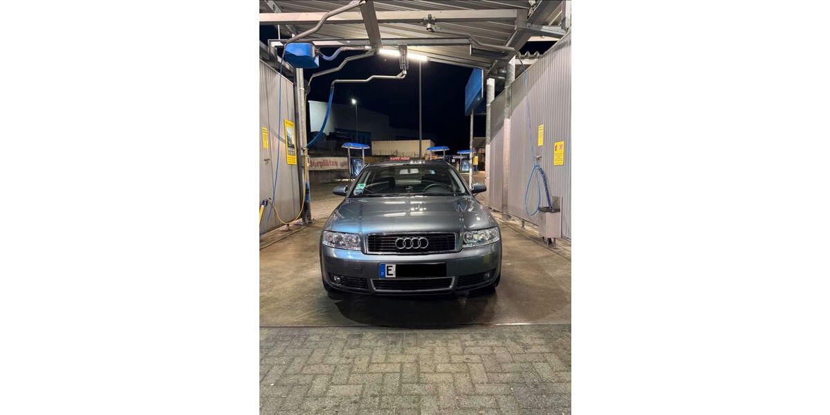 Audi A4 174.900 km 2.200 &euro; Essen 45259