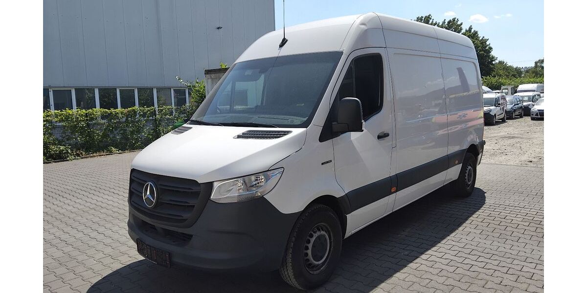 Mercedes-Benz eSprinter 48.000 km 14.900 &euro; Essen 45356