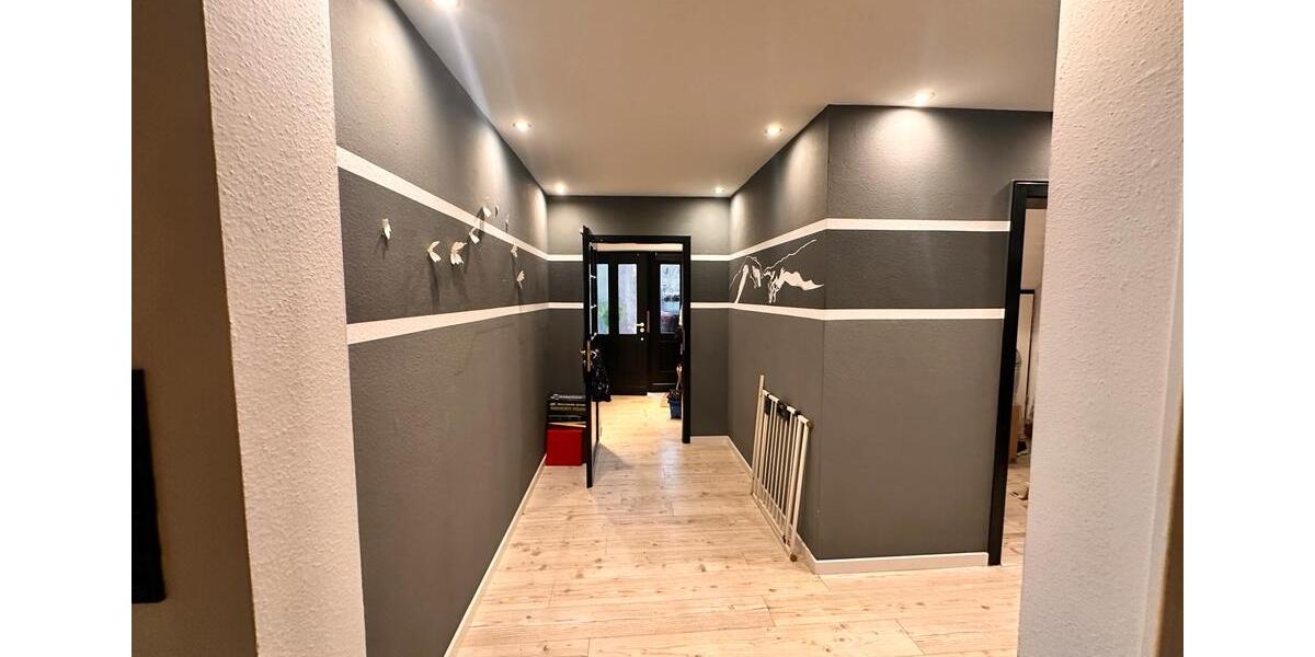 Große EG-Wohnung mit Garten – ideal für Familie & Gewerbe 3 zimmer