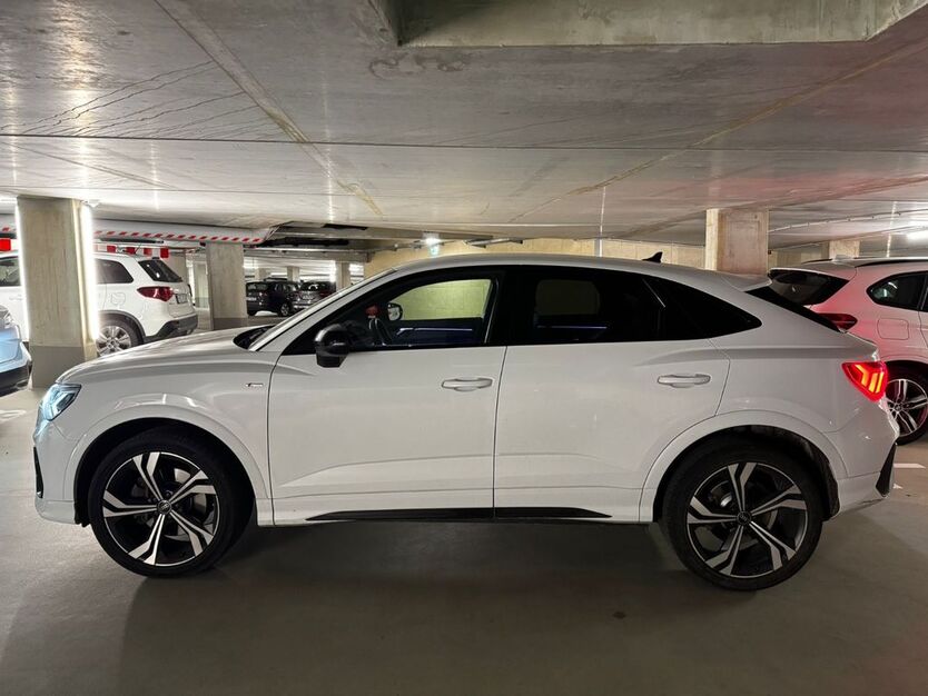 Audi Q3 70.000 km 34.999 € Essen 45326