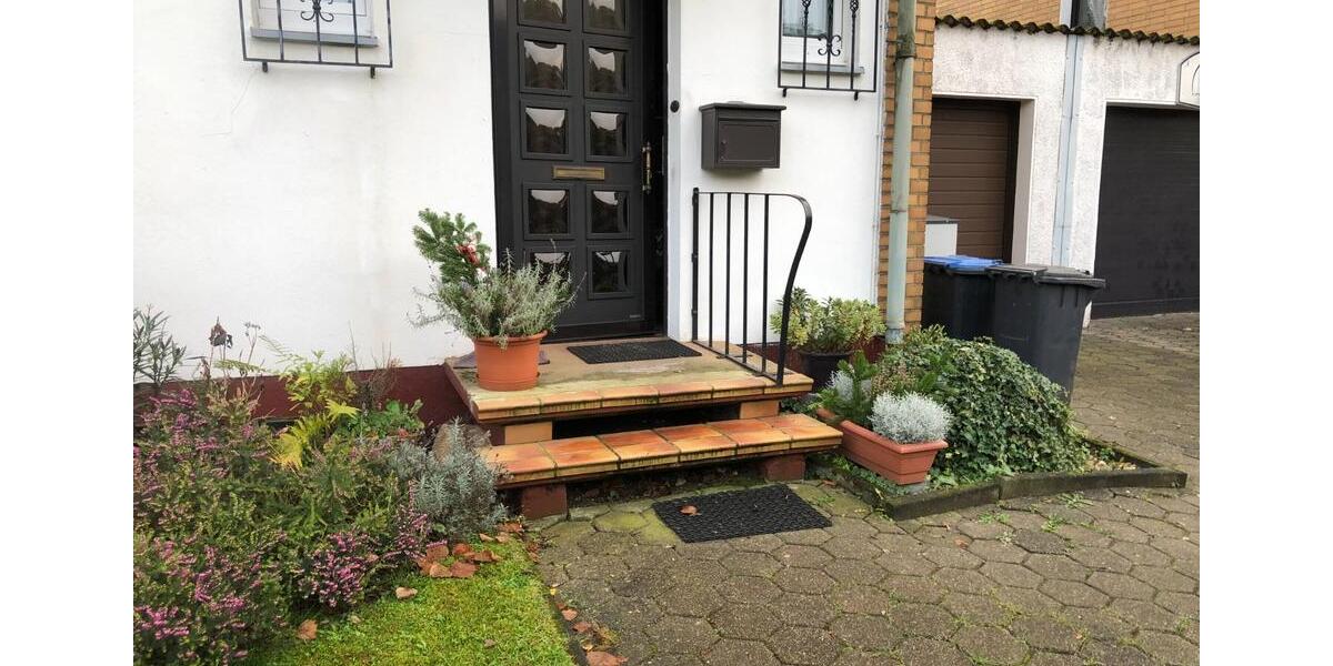 Doppelhaushälfte mit GarageGarten DU-Walsum-Vierlinden zimmer