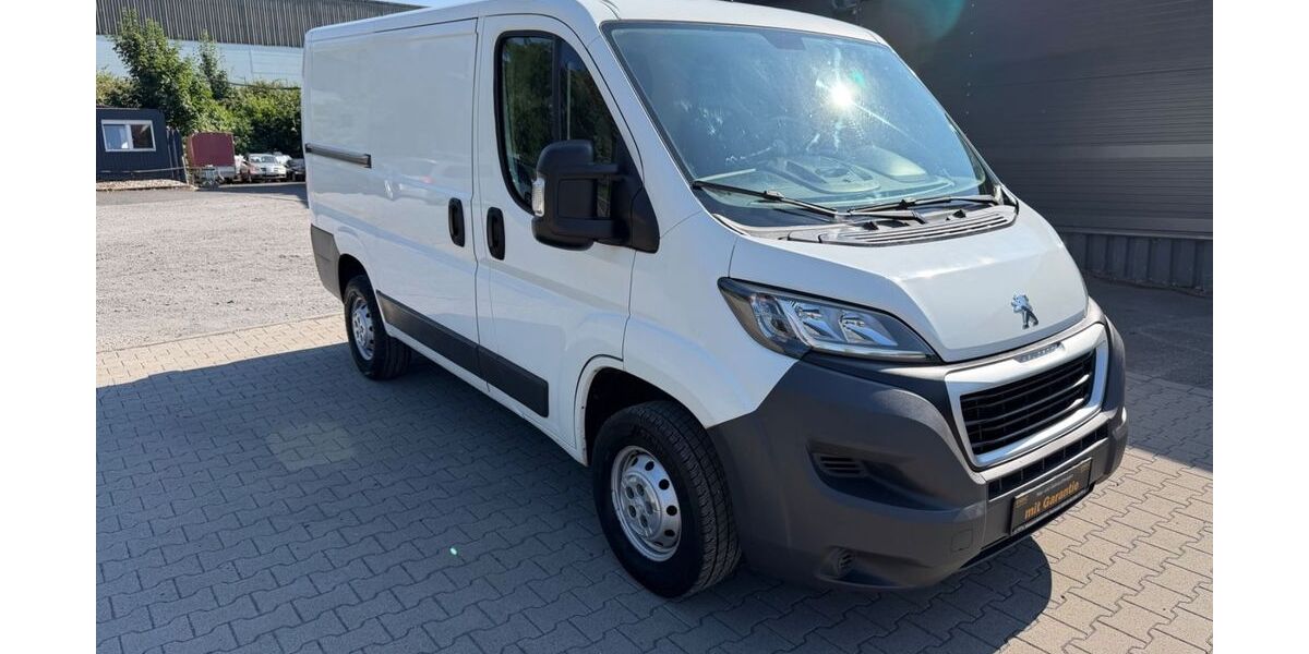 Peugeot Boxer 144.400 km 8.990 &euro; Dortmund 44319