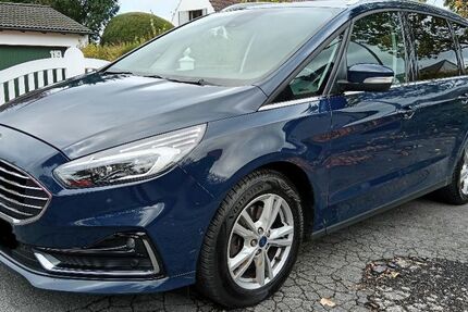 Ford Galaxy 199.857 km 15.998 &euro; Dortmund 44269
