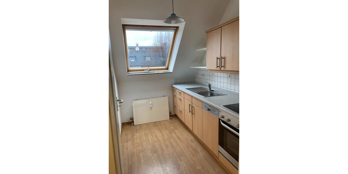 Dachgeschoßwohnung Duisburg Laar - 2 Zimmer, 57 m&sup2;, 600&euro; | Angebot:25238997