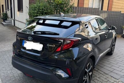 Toyota C-HR 65.000 km 20.500 &euro; Bochum 44869