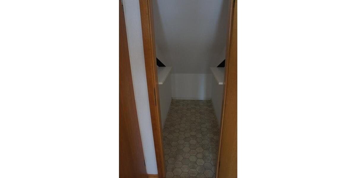 Etagenwohnung Ratingen Lintorf - 2 Zimmer, 33 m&sup2;, 530&euro; | Angebot:26182192