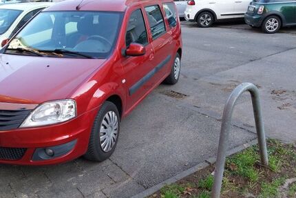 Dacia Logan 127.000 km 3.900 &euro; Mülheim 45479