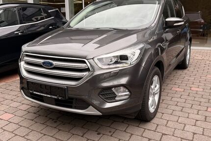 Ford Kuga 95.909 km 11.990 &euro; Dorsten 46282