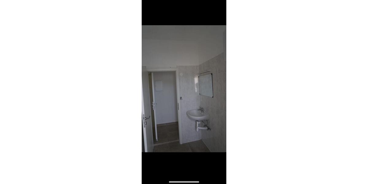 Etagenwohnung Gelsenkirchen Gelsenkirchen-Mitte - 1 Zimmer, 54 m&sup2;, 74.000&euro; | Angebot:26470210