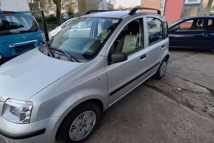 Fiat Panda 95.100 km 1.990 &euro; Dortmund 44339