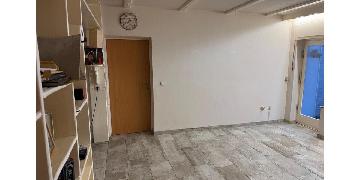 82qm Eigentumswohnung 3 Zimmer, gute Lage W-Uellendahl 3 zimmer