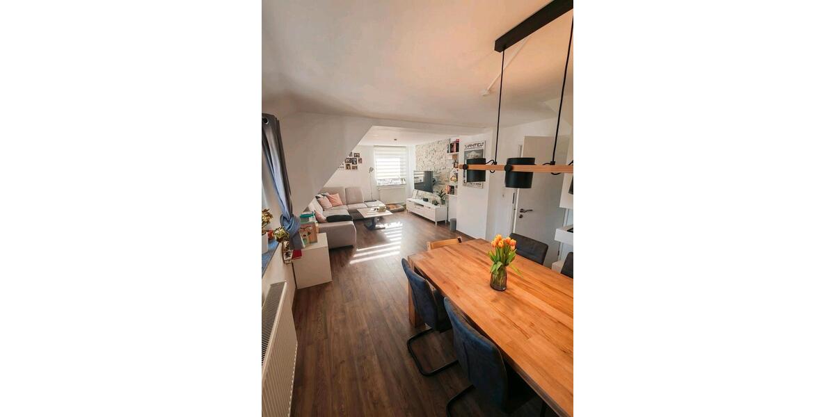 Dachgeschoßwohnung Wuppertal Gemarkung Barmen - 5 Zimmer, 93 m&sup2;, 1.000&euro; | Angebot:26399839