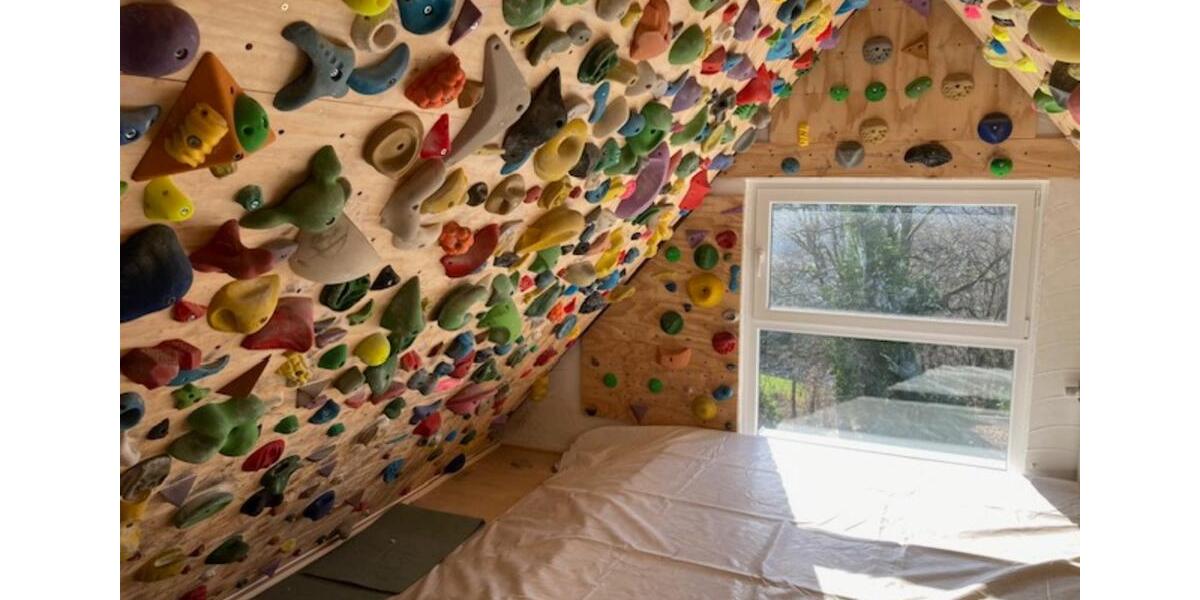 Erdgeschoßwohnung Hattingen Blankenstein - 2.5 Zimmer, 97 m&sup2;, 1.000&euro; | Angebot:25366377