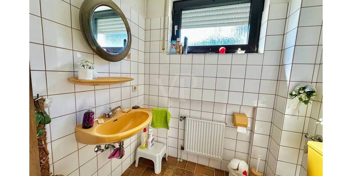 Bungalow Velbert Mitte - 3 Zimmer, 110 m&sup2;, 323.000&euro; | Angebot:26106488