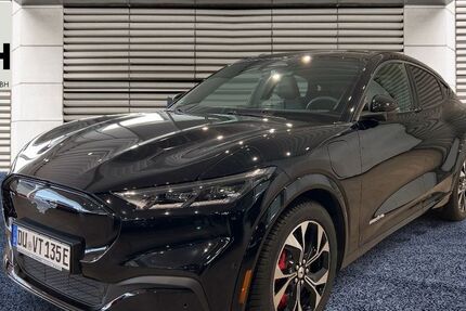 Ford Mustang Mach-E 71.700 km 26.990 € Duisburg 47057