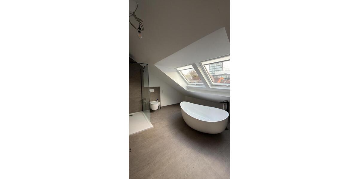 Einfamilienhaus Bochum - 3 Zimmer, 170 m&sup2;, 1.600&euro; | Angebot:25551560