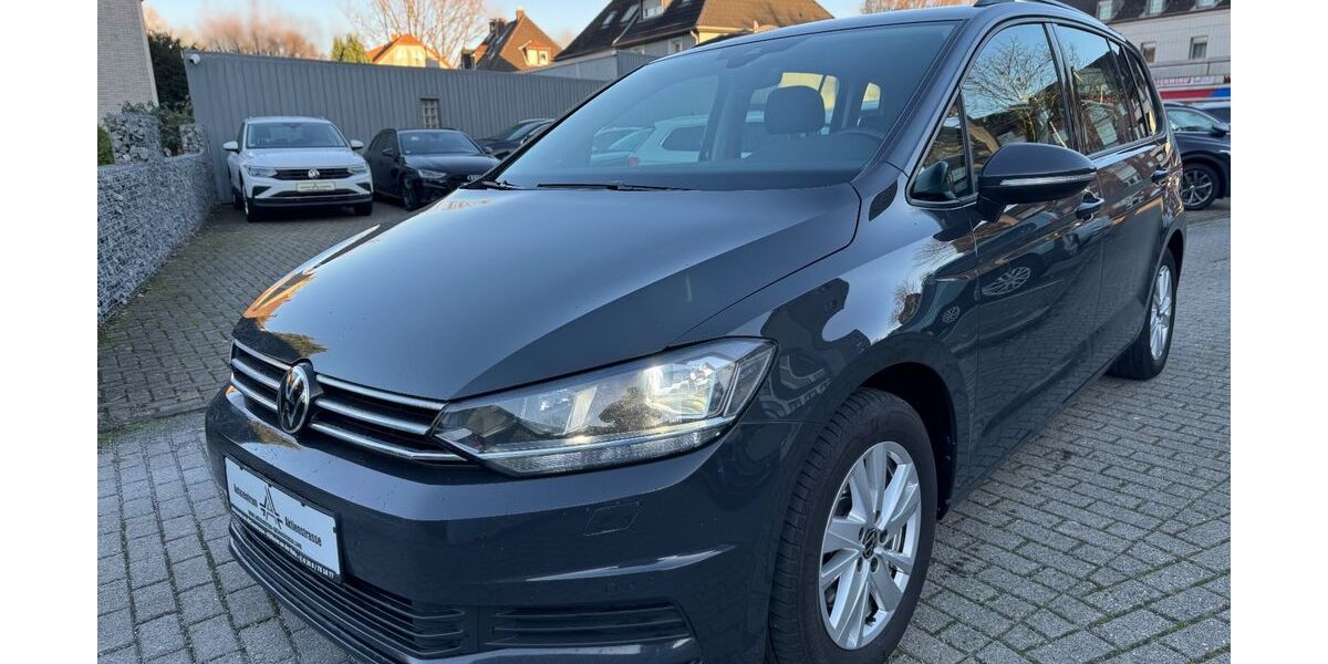 VW Touran 185.050 km 18.499 &euro; Mülheim / Ruhr 45473