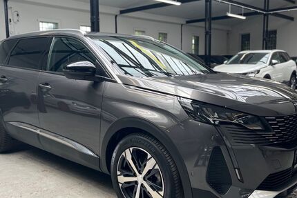 Peugeot 5008 49.000 km 24.870 &euro; Velbert 42551