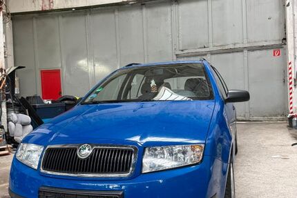 Skoda Fabia 185.159 km 1.150 &euro; Wuppertal 42327