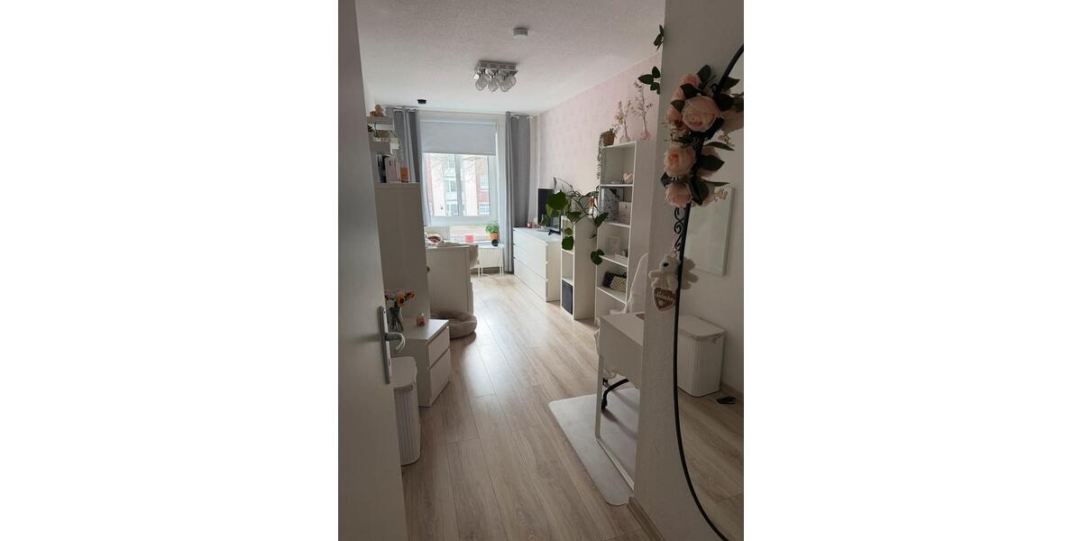 Etagenwohnung Duisburg Essenberg - 3.5 Zimmer, 79 m&sup2;, 804&euro; | Angebot:26126965