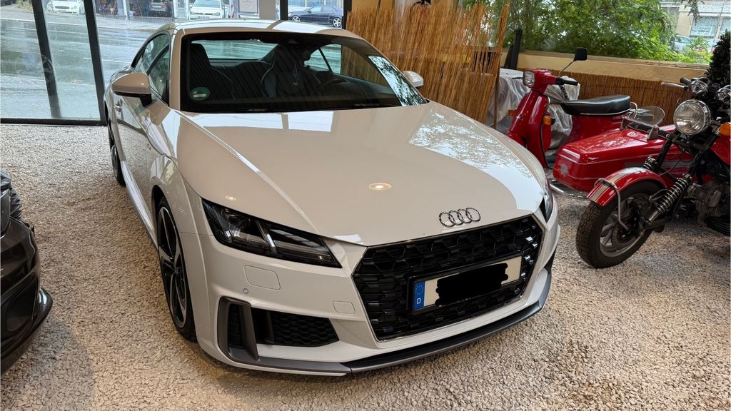 Audi TT 108.000 km 24.999 &euro; Wuppertal 42115