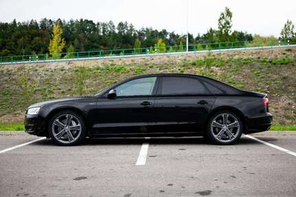 Audi A8 228.000 km 25.200 &euro; Bochum 44892