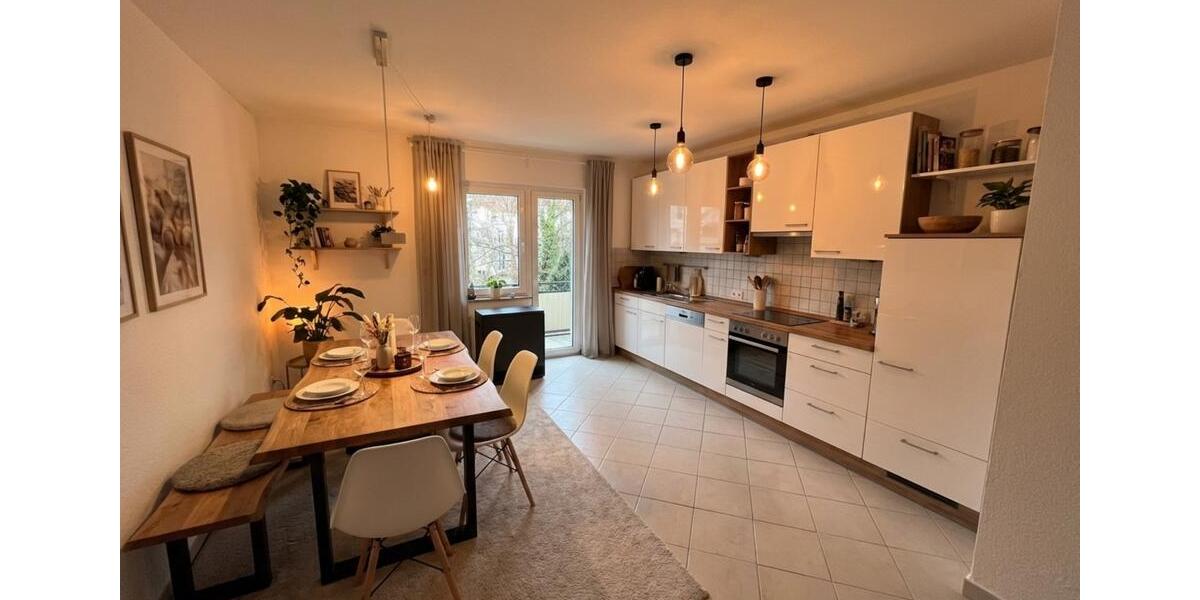 Etagenwohnung Essen Stadtbezirk II - 2.5 Zimmer, 68 m&sup2;, 790&euro; | Angebot:25612725