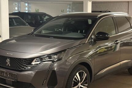 Peugeot 3008 155.000 km 15.900 &euro; Dortmund OT Huckarde 44369