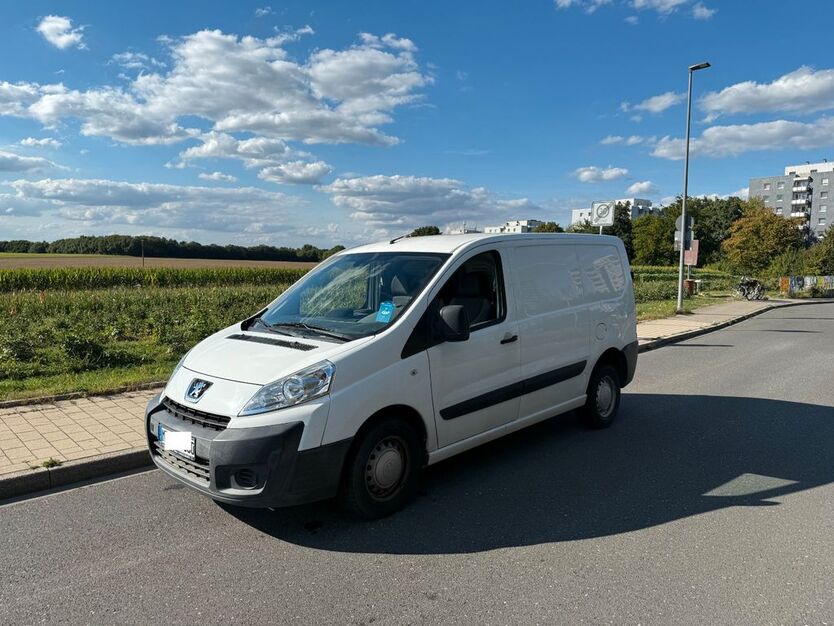 Peugeot Expert 116.000 km 4.990 € Essen 45219