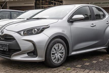 Toyota Yaris 3.494 km 16.299 € Gevelsberg 58285