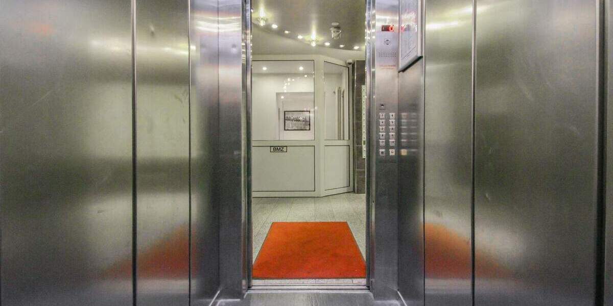 Etagenwohnung Dortmund Mitte - 4 Zimmer, 136 m&sup2;, 950&euro; | Angebot:25643816