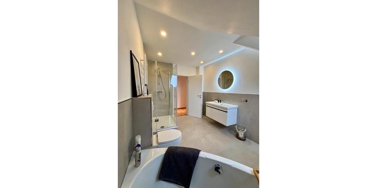 Dachgeschoßwohnung Hagen Hagen-Nord - 3.5 Zimmer, 95 m&sup2;, 159.000&euro; | Angebot:24771113