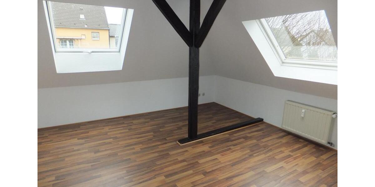 Dachgeschoßwohnung Bochum Bochum-Ost - 3.5 Zimmer, 87 m&sup2;, 1.000&euro; | Angebot:26414534