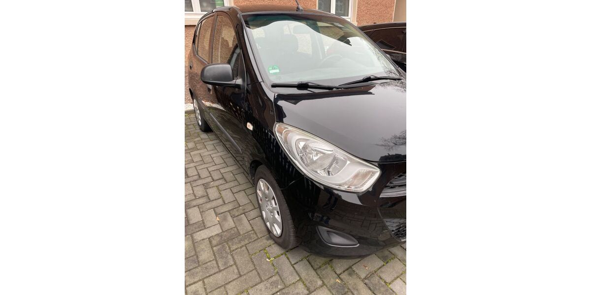 Hyundai i10 179.000 km 2.300 &euro; Dinslaken 46537