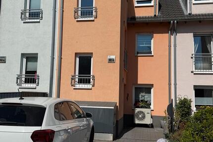 Haus Oberhausen Alsfeld - 5 Zimmer, 122 m&sup2;, 399.000&euro; | Angebot:27096816