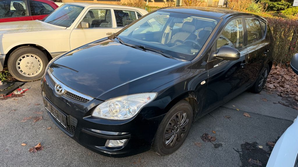 Hyundai i30 250.000 km 2.500 &euro; Wuppertal 42115