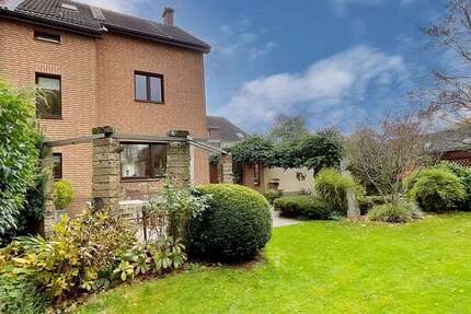 Haus zum Kaufen in Gelsenkirchen 280.000 € 146 m² 5 zimmer