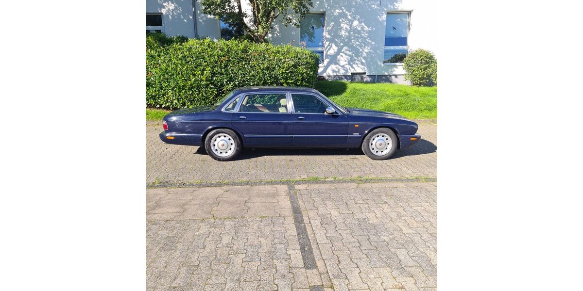 Jaguar Daimler 166.000 km 11.500 &euro; Datteln 45711