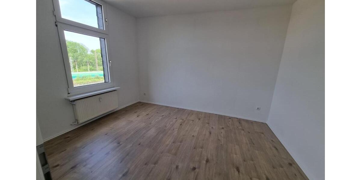 Etagenwohnung Essen Stadtbezirk VII - 3 Zimmer, 73 m&sup2;, 650&euro; | Angebot:25539418