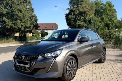 Peugeot 208 99.500 km 11.399 &euro; Bochum 44879