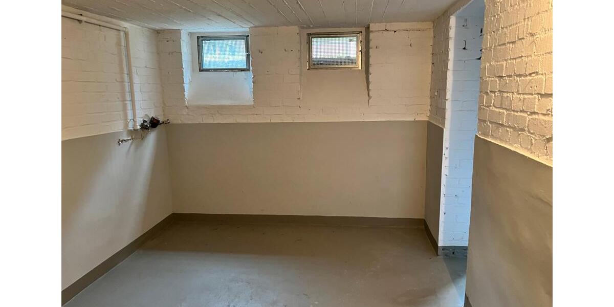 Mehrfamilienhaus, Wohnhaus Oberhausen Alt-Oberhausen - 14 Zimmer, 330 m&sup2;, 825.000&euro; | Angebot:25353057