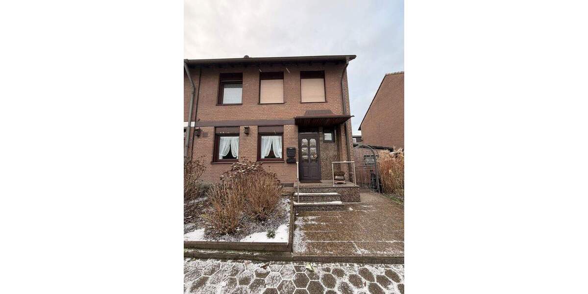 Reihenendhaus Essen Schonnebeck - 5 Zimmer, 145 m&sup2;, 419.000&euro; | Angebot:25379078