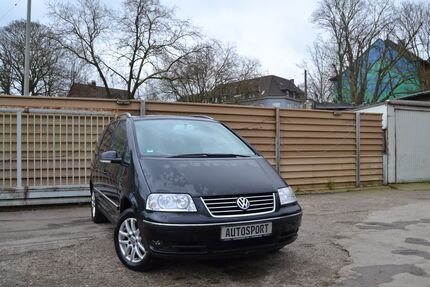 VW Sharan 121.000 km 9.990 &euro; Duisburg 47166
