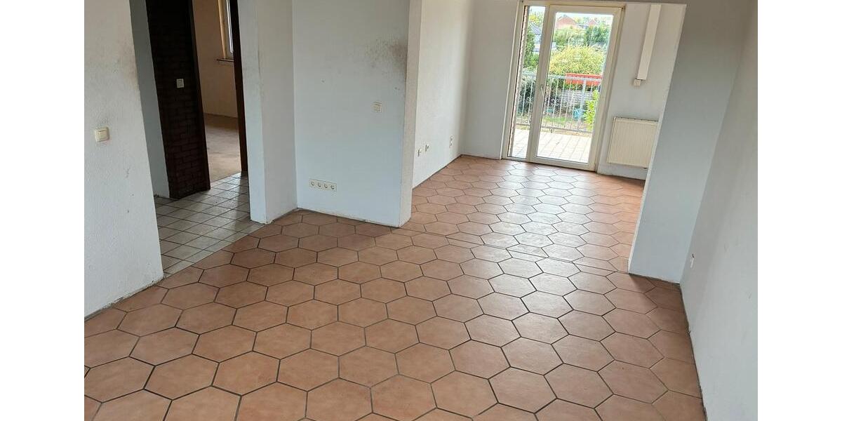 Doppelhaushälfte Dinslaken Hiesfeld - 10 Zimmer, 80 m&sup2;, 375.000&euro; | Angebot:27437891