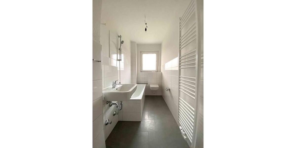 Erdgeschoßwohnung Dortmund Mengede - 4 Zimmer, 91 m&sup2;, 816&euro; | Angebot:26388846