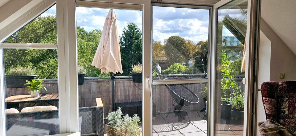 Große und helle Penthouse Wohnung zu verkaufen modernisiert zimmer