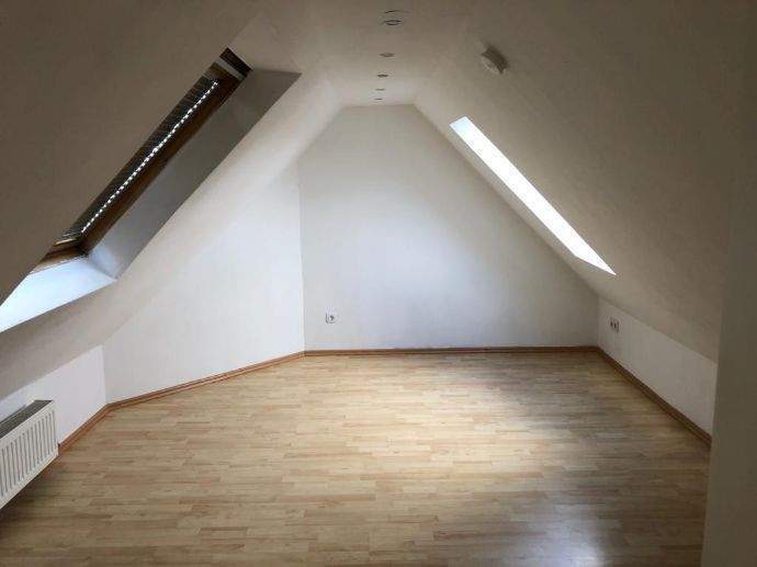 Etagenwohnung Gelsenkirchen Horst - 4 Zimmer, 85 m&sup2;, 700&euro; | Angebot:24268970