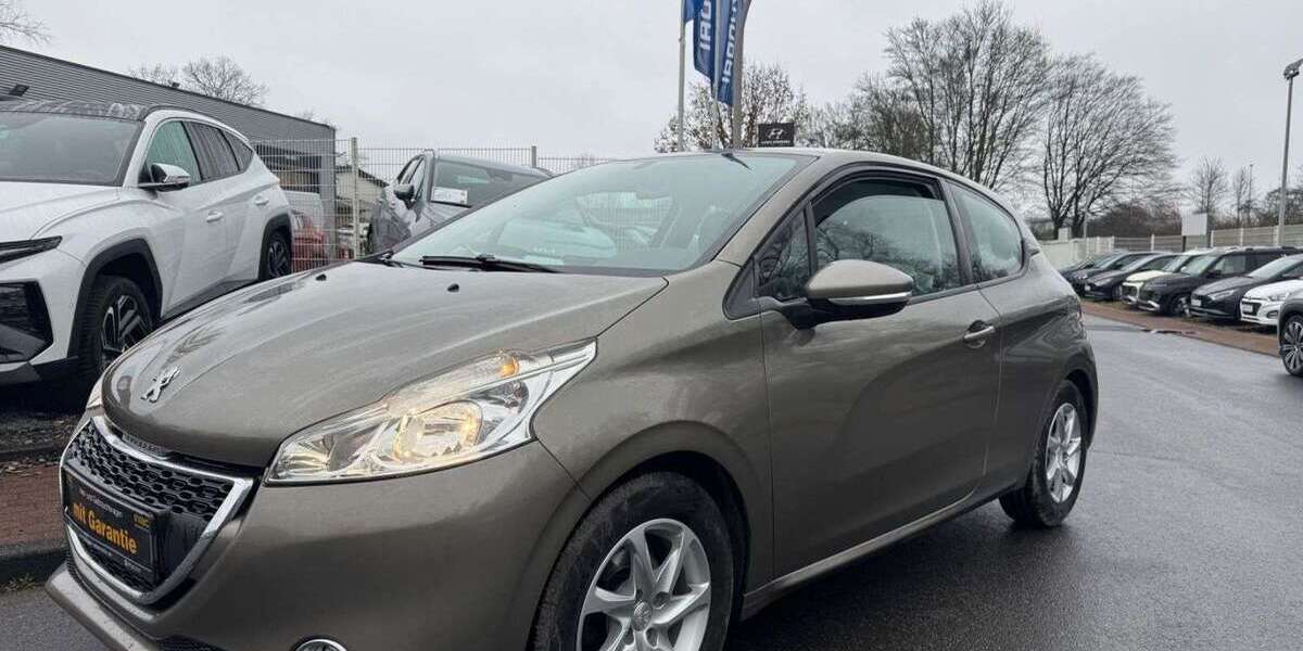 Peugeot 208 64.000 km 5.790 &euro; Datteln 45711