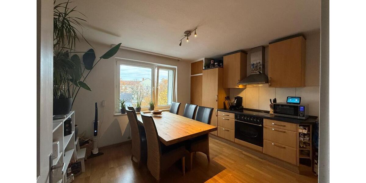 Schöne 2-Zimmer-Wohnung mit Balkon 2.5 zimmer